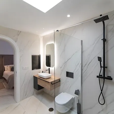 Casa Leon, Exceptional 6 Bed 卡门港