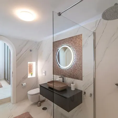 Casa Leon, Exceptional 6 Bed